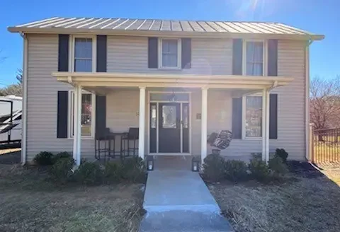 Beautiful Home for Sale in the Town Of Floyd Va!