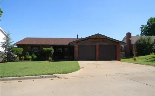 Clinton, Ok Home for Sale