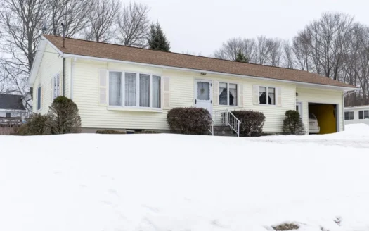 Well Maintained Intown Ranch for Sale