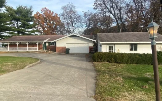 Keokuk, Ia Home in Town