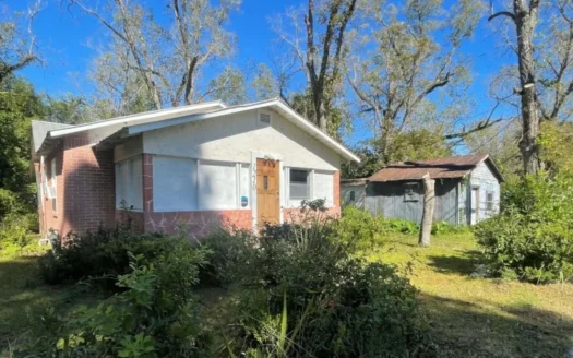 Home for Sale in Live Oak, Fl City Limits