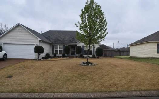 Northeast Jackson Tn Home for Sale, 3 Br 2 Ba 2 Car Garage