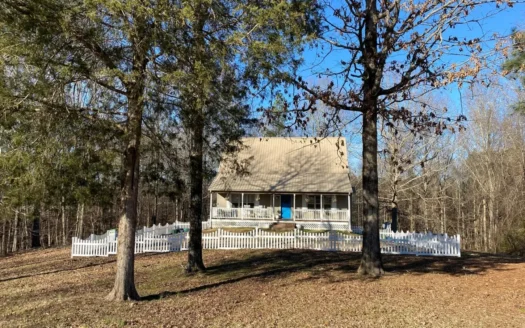 4 Bedroom Country Home for Sale Enville, Tn  2 Ac, 3 Baths