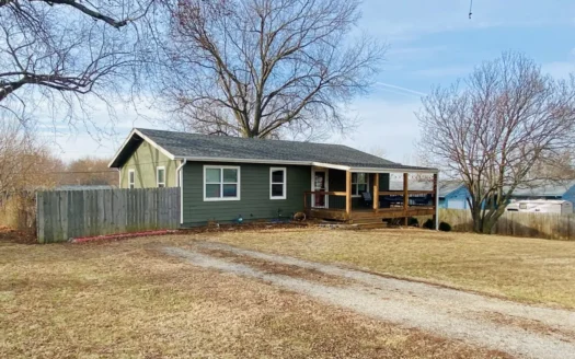 Ranch Style Home in Town for Sale in Oskaloosa Kansas
