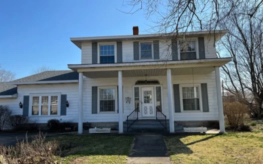 3 Bedroom, 2 Bath Home, Palestine, Il