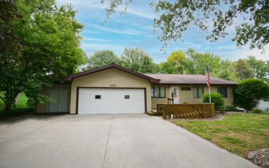 Ranch-style Home with 2-car Attached Garage in Shelby County