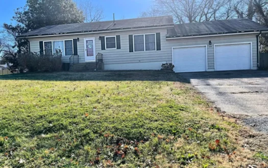 House for Sale in Ava, Mo.