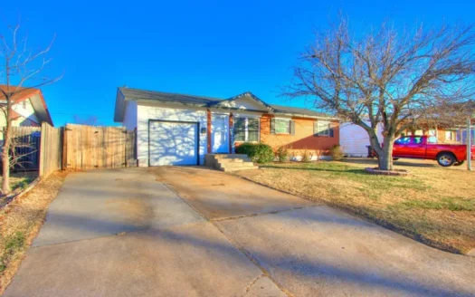 3 Bedroom Home for Sale in Moore, Oklahoma