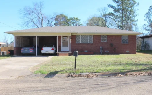 Investor Alert! 3/2/2 Brick Winnsboro Texas Franklin County