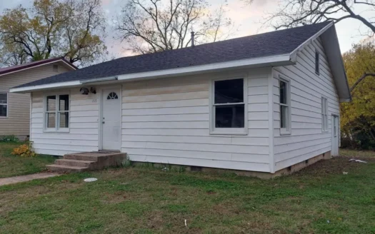 Beautifully Refreshed Home in Town