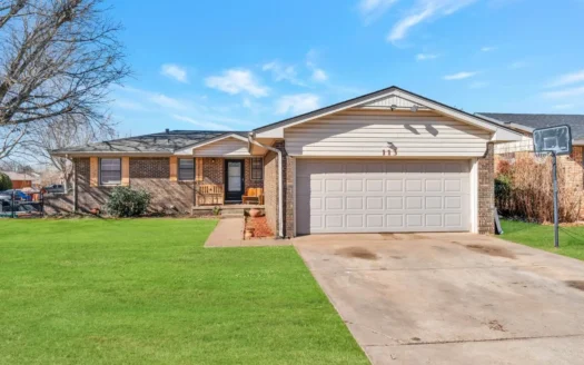 Brick 3 Bedroom Home for Sale in Elk City, Oklahoma
