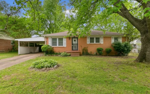 Brick Home for Sale in Milan, Tennessee W/ Attached Carport