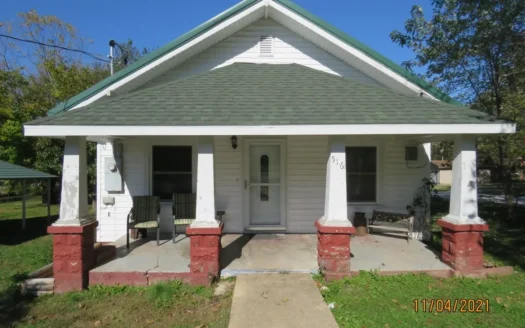 House for Sale in Ava, Mo