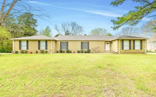 4 Bedroom Brick Home in Established Neighborhood with View