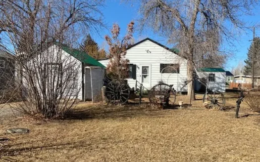 3 Bed, 1 Bath Home in Conrad Mt
