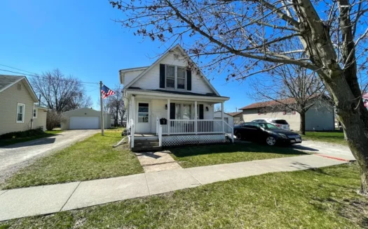 Albia, Ia House for Sale