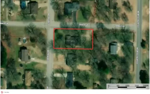 Residential Home in Country Club Area