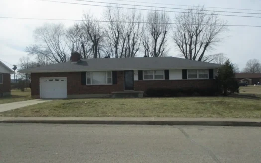 Move in Ready Home with 3 Bedrooms Priced to Sell!