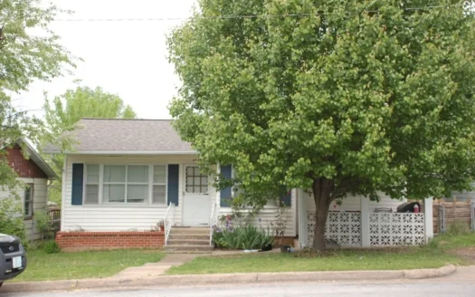 Home for Sale in West Plains, Mo