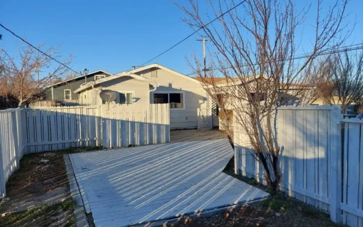 Country Cottage-2 Bdr/1.5 Bth, W/1-car Garage Northern, Ca