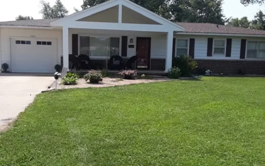 Updated 3 Bedroom, 1.5 Bath Home, Robinson, Il