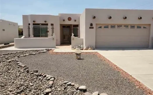 Home for Sale in Deming Nm