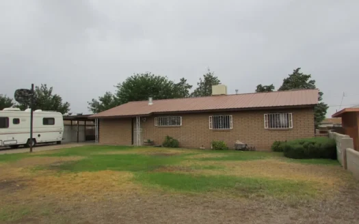 Home for Sale in Deming Nm