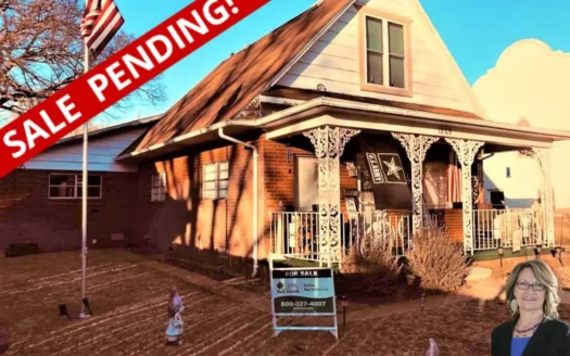 Cute Updated Brick Home in Waynoka