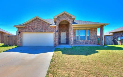 Home for Sale in Yukon, Oklahoma