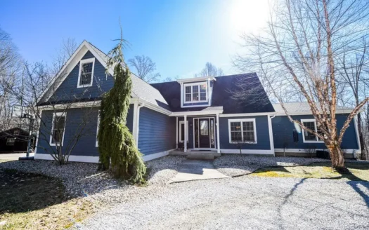 Country Home for Sale Near Lake Monroe – Bloomington, Indian