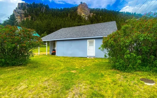 Home for Sale in Zortman, Mt Fully Furnished Move-in Ready