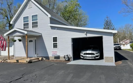 Move in Ready 3 Bedroom Home