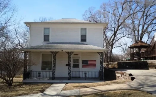 2 Story Home for Sale in Missouri Valley, Iowa