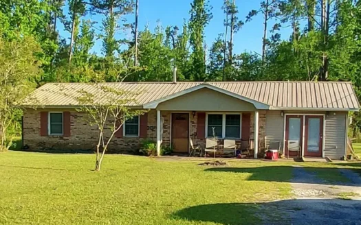 Beautiful Home – Perfect for a Small Family!