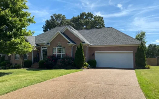 Brick Home in Jackson, Tn  3br/2ba  Near Golf Course & Parks