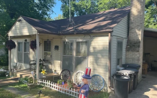 Home in Town for Sale/investment Property