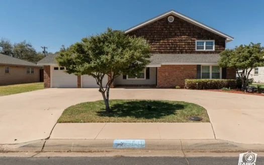 Midland House for Sale 2510 W Shandon Midland Co.