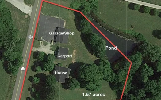 Large Older Home, Office/shop/garage, 2-carport, Stockedpond