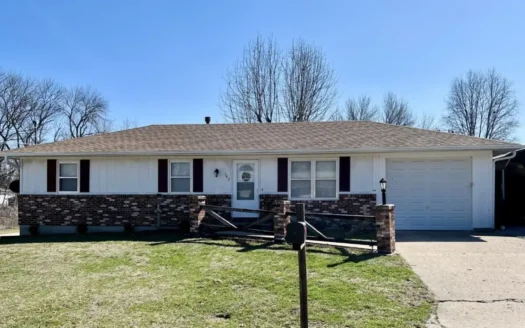 Must See 3 Bedroom 2 & 3/4 Bath Home for Sale