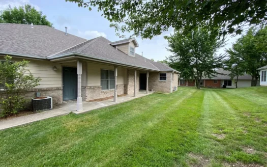 This Fantastic 2 Bed/2 Bath Condo Is Located in Columbia, Mo