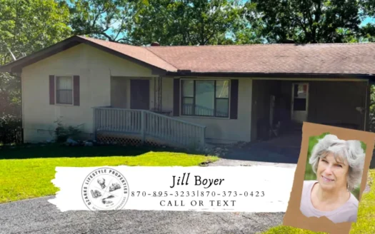 Ozarks Well-maintained Home for Sale in Horseshoe Bend, Ar