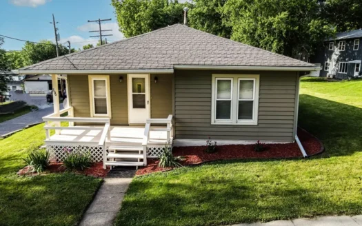 Ranch-style Home with 1-car Att. Garage in Pottawattamie Co.