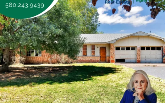 Home for Sale in Carter, Oklahoma