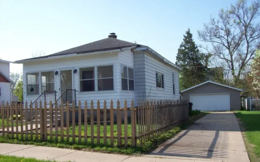 Portage, Wisconsin 3 Bedroom 1 Bath Home