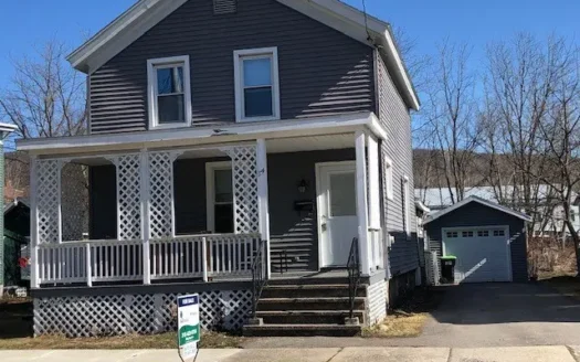 Renovated Village Home on Quiet Side Street