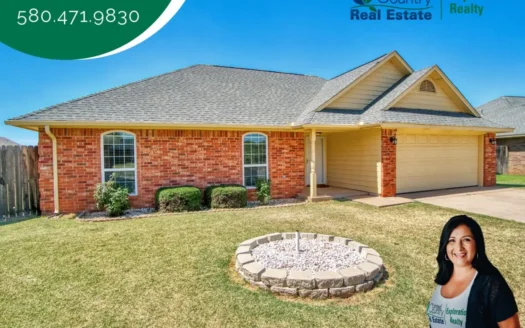 Home for Sale in Altus, Oklahoma