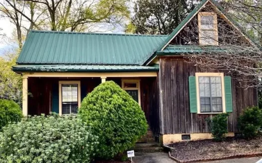 3 Bed/2 Bath Historic Home for Sale in Mccomb, Ms