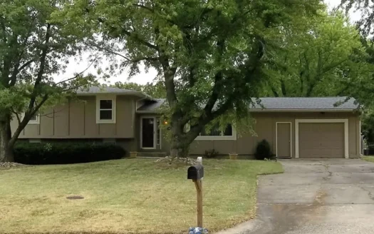 Home for Sale in Chanute, Ks