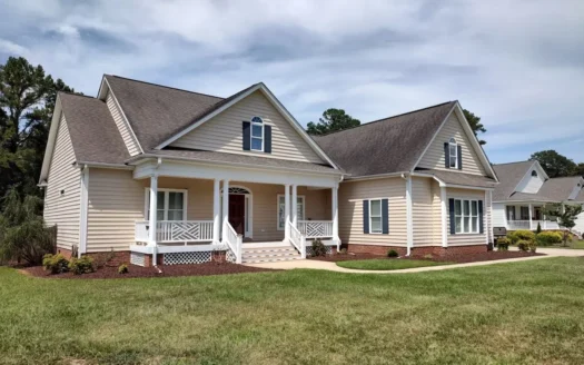 Home for Sale in Historic Coastal Town Of Washington, North