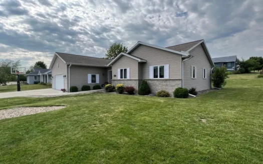 3 Bedroom 2 Bath Ranch Home Portage Wi